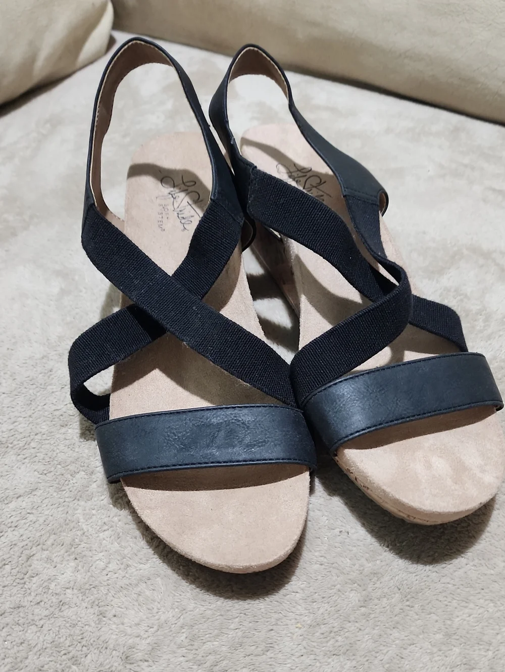 NWT Life Stride Black Cross-Strap Wedge Sandal